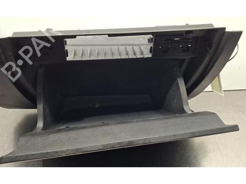 Handskerum VW POLO VI (AW1, BZ1, AE1) 1.0 MPi | BP31371972C95 