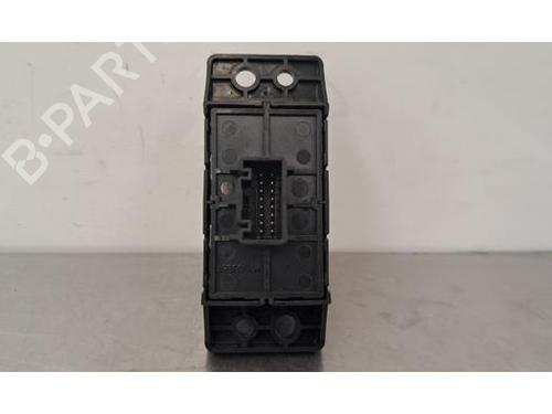 Switch NISSAN JUKE (F16_) DIG-T 117 | BP29879408I30