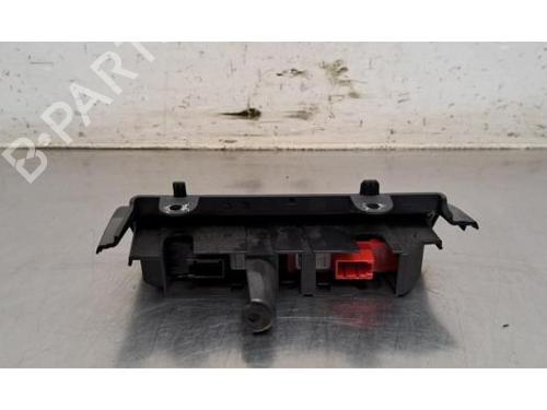 Switch AUDI A1 Sportback (8XA, 8XF) 1.4 TDI | BP36443887I30 - Image 3