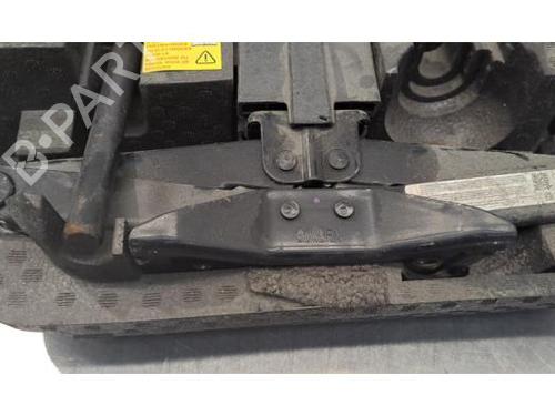 Jack Kit RENAULT MASTER III Van (FV) 2.3 dCi 135 FWD (FV0N, FV08, FV06, FV00, FV1S) | BP29871920C119