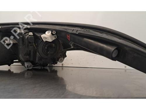 Right headlight TOYOTA C-HR (_X1_) 1.8 Hybrid (ZYX10_, ZYX11_, ZYX10R, ZYX11R) | BP32284454C29