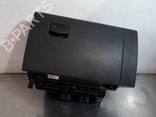 Used Glove box Glove box RENAULT KADJAR (HA_, HL_) 1.3 TCe 140 (HLNB, HLN1) (140 hp) 40026016 40026016