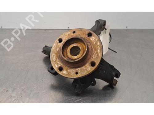 Used Left front steering knuckle OPEL CORSA F (P2JO) 1.2 (68) (101 hp) 31076451