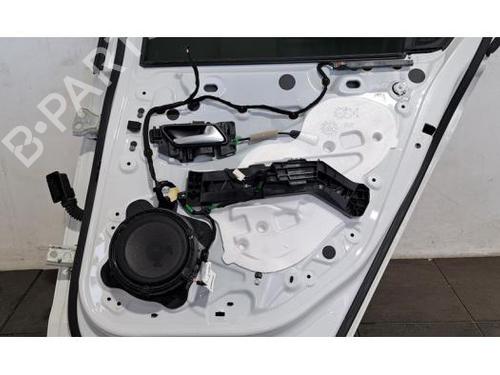 Right rear door PEUGEOT 308 III (FB_, FH_, FP_, F3_, FM_) e-308 (FMZKWZ) | BP24157073C5