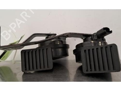 Horn PEUGEOT 308 III (FB_, FH_, FP_, F3_, FM_) PureTech 130 (FPHNSL, FPHNST) | BP30163446E13 