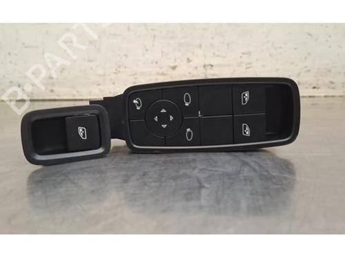 switch-porsche-911-convertible-992-2019-39995077 main image