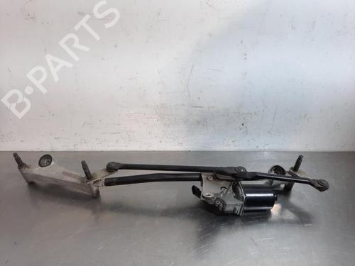 Used Front wiper motor MERCEDES-BENZ A-CLASS (W176) A 160 (176.041) (102 hp) 23580534