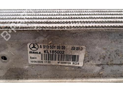 Intercooler MERCEDES-BENZ SPRINTER 3,5-t Van (B907, B910) 311 CDI (910.631, 910.633) | BP27886903M30 