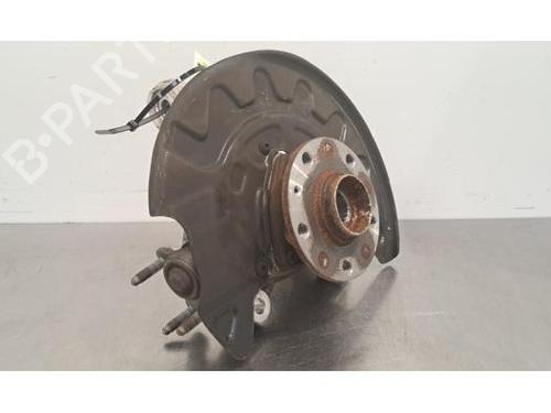 Used Right front steering knuckle AUDI Q3 (F3B) 35 TFSI Mild Hybrid (150 hp) 28684569