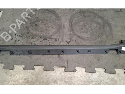 right-sideskirt-mg-mg-zs-suv-azs1-2017-40285052 main image