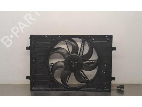 Used Radiator fan Radiator fan VW GOLF VII (5G1, BQ1, BE1, BE2) 2.0 GTI (245 hp) 34048231 34048231