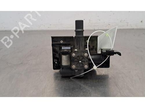 Used Auxiliary water pump HYUNDAI KONA (OS, OSE, OSI) EV (136 hp) 29493871