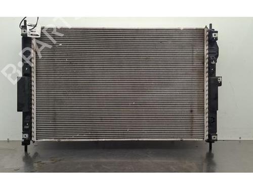 Used Water radiator Water radiator PEUGEOT 5008 II (MC_, MJ_, MR_, M4_) 1.2 THP (MRHNYH, MRHNYW, MRHNSJ, MRHNSU, MRHNSM) (131 hp) 39645746 39645746