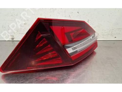 Right taillight SKODA KAROQ (NU7, ND7) 2.0 TDI | BP39418128C35 - Image 4