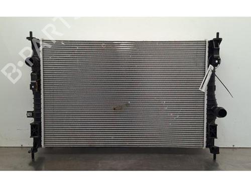 Used Water radiator Water radiator 39230468 39230468