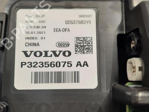 Instrument cluster VOLVO XC60 II (246) B5 Mild-Hybrid AWD | BP21673912C47 