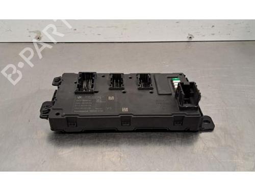 Used Fuse box Fuse box BMW 2 Coupe (F22, F87) 218 d (150 hp) 32739982 32739982