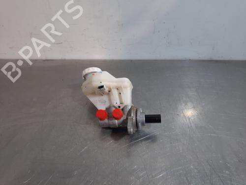 Used Brake master cylinder MITSUBISHI MIRAGE / SPACE STAR VI Hatchback (A0_A) 1.2 (A03A) (80 hp) 20926082