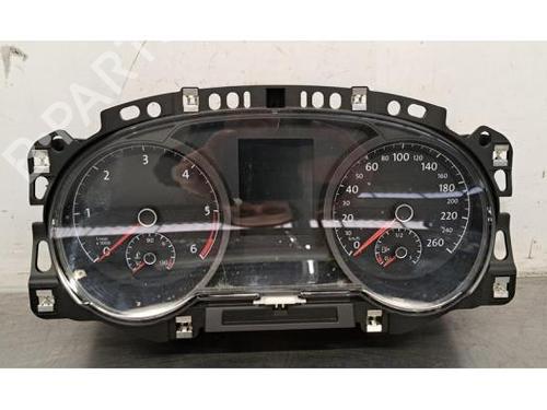 Used Instrument cluster VW GOLF VII (5G1, BQ1, BE1, BE2) 1.6 TDI (115 hp) 23639556