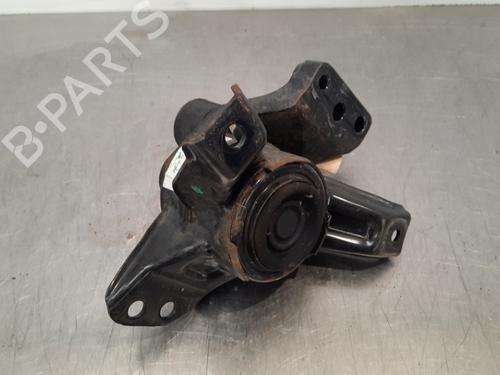 Used Engine mount KIA SPORTAGE III (SL) 1.7 CRDi (116 hp) 10901689