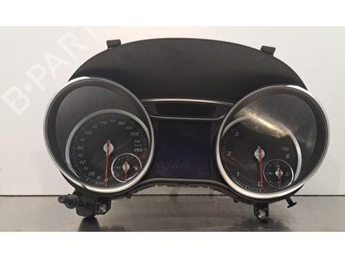 Used Instrument cluster MERCEDES-BENZ CLA Shooting Brake (X117) CLA 180 d (117.912) (109 hp) 30365422