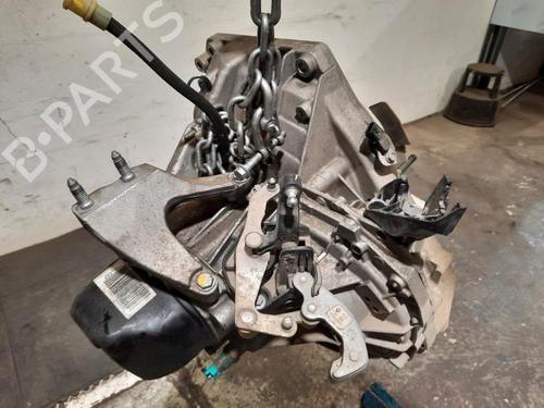 Getriebe DACIA SANDERO II TCe 90 (B8M1, B8MA, B8AC) | BP26668556M3 