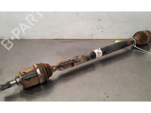 Used Right front driveshaft KIA SORENTO III (UM) 2.2 CRDi 4WD (200 hp) 24942303