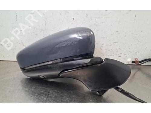 right-mirror-mazda-3-hatchback-bp-2018-40483620 main image