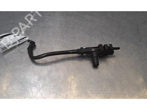 Rør Rør BMW 2 Active Tourer (F45) 216 i (109 hp) 37251679 37251679
