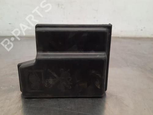 Used Fuse box NISSAN JUKE (F16_) DIG-T 117 (117 hp) 23610651