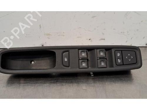 Used Switch DACIA JOGGER (RK_) 1.0 TCe 110 (RKMD) (110 hp) 30605537