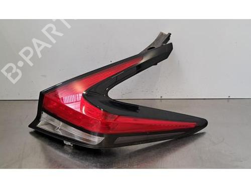 right-taillight-nissan-leaf-ze1-2017-34120990 main image
