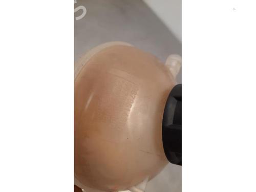 Expansion tank PEUGEOT 308 II (LB_, LP_, LW_, LH_, L3_) 1.2 THP 130 | BP23583240C120