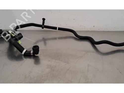 Used Pipe PEUGEOT 308 III (FB_, FH_, FP_, F3_, FM_) e-308 (FMZKWZ) (156 hp) 29343655