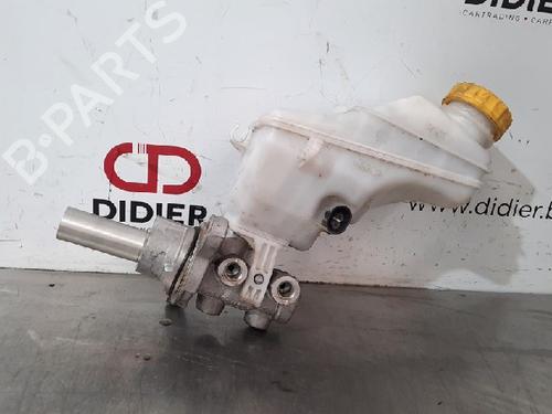Used Brake master cylinder FIAT DOBLO Cargo (263_) 1.3 D Multijet (90 hp) 10873549