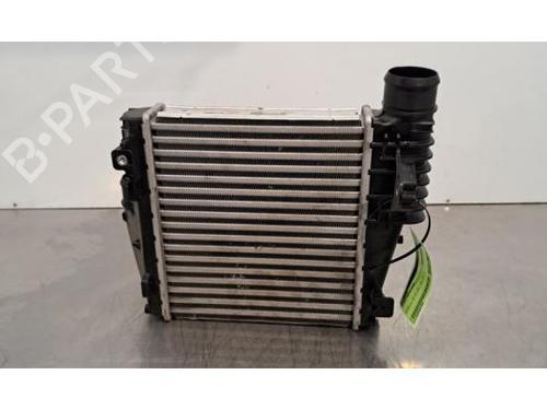 Intercooler PEUGEOT 308 III (FB_, FH_, FP_, F3_, FM_) PureTech 130 (FPHNSL, FPHNST) (131 hp) 31241745