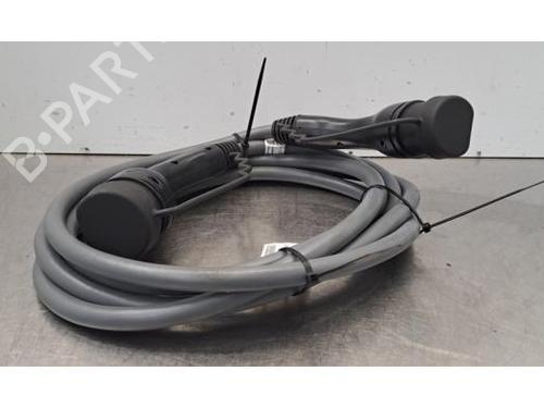 Used Cable Cable BMW X1 (U11) xDrive 25 e Plug-in-Hybrid (245 hp) 39905449 39905449