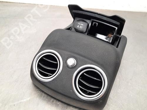 Air vent MERCEDES-BENZ C-CLASS (W205) C 220 BlueTEC / d (205.002, 205.004) | BP15041111I21 
