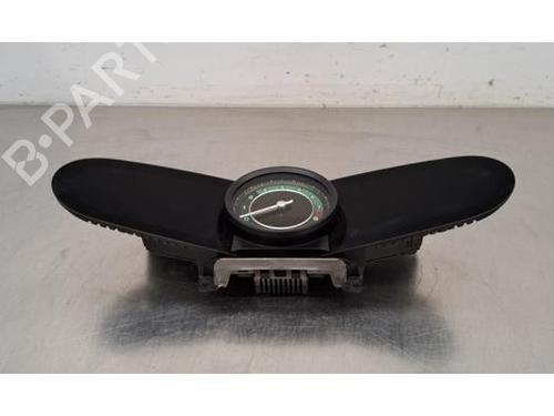 Used Instrument cluster PORSCHE 911 Convertible (992) 3.0 Carrera 4 (992610) (385 hp) 30582582