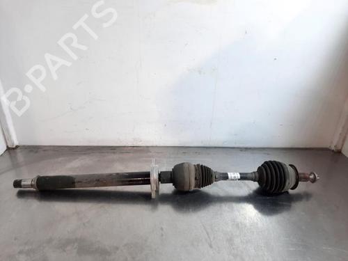 Used Right front driveshaft Right front driveshaft MERCEDES-BENZ A-CLASS (W176) A 200 CDI / d (176.008) (136 hp) 33917900 33917900