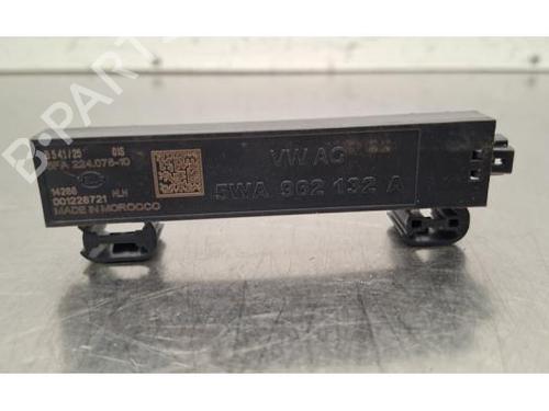 Used Antenna/Base Antenna/Base 39230731 39230731