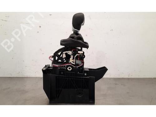 Used Gear lever RENAULT ARKANA I (LCM_, LDN_) 1.3 TCe 140 (LDN0) (140 hp) 24378147