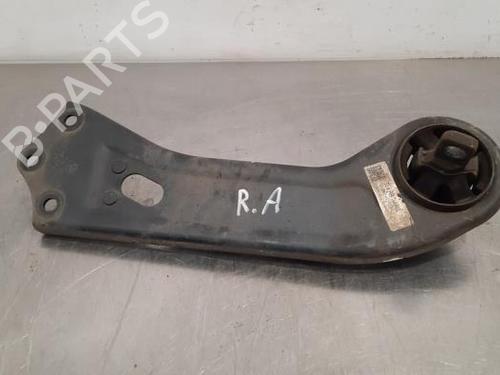 Used Right rear suspension arm HYUNDAI TUCSON (TL, TLE) 2.0 CRDi All-wheel Drive (136 hp) 23580571