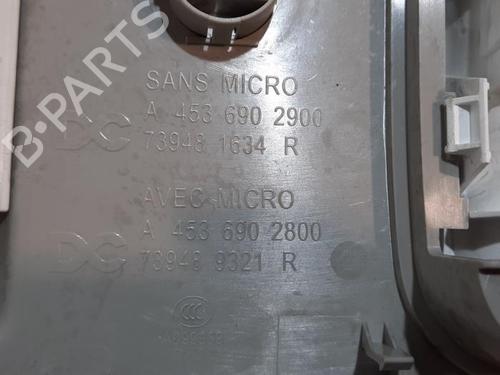 Innerbelysning RENAULT TWINGO III (BCM_, BCA_) 1.0 SCe 70 | BP19632885I8 