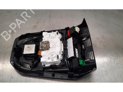 Interior roof light PEUGEOT 3008 II SUV (MC_, MR_, MJ_, M4_) 1.2 Hybrid 136 (MRHPYE) | BP24871207I8 