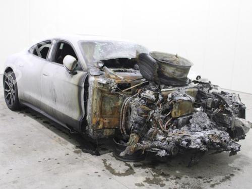 Third brake light PORSCHE TAYCAN (Y1A) 4S (Y1ADB1) | BP34268681L11  - Image 5