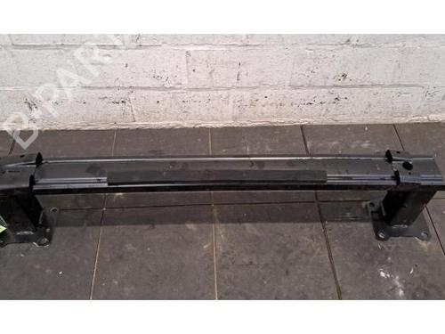 Used Rear bumper reinforcement PEUGEOT 308 III (FB_, FH_, FP_, F3_, FM_) Hybrid 136 (FPHPYC) (136 hp) 31273535