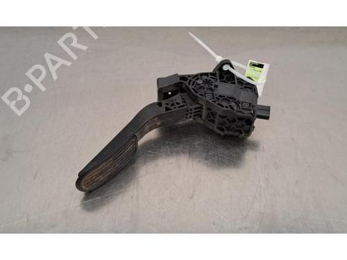 Pedal TOYOTA HILUX VIII Pickup (_N1_) 2.8 TD 4WD (GUN126) | BP29389025I4 