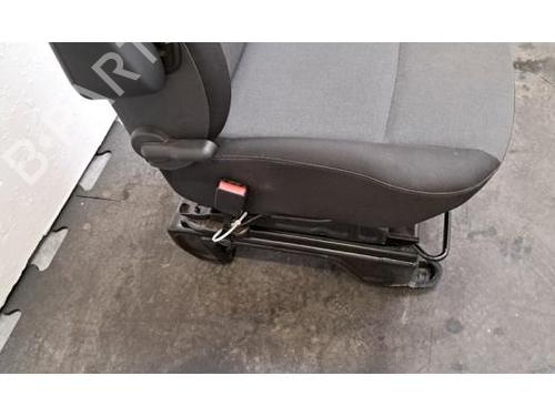 Left front seat NISSAN INTERSTAR Van (X62B) dCi 150 | BP37498955C15 - Image 4