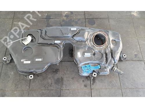 Used Fuel tank VOLVO S60 III (224) B3 MHEV (163 hp) 27992463